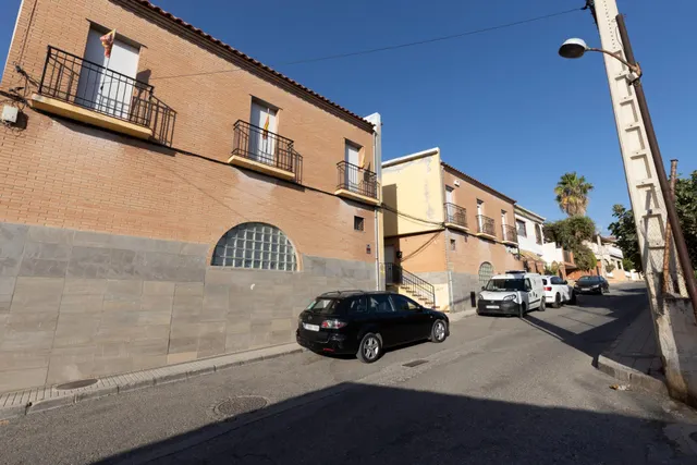 Vivienda unifamiliar adosada junto a polideportivo de Gójar — 41