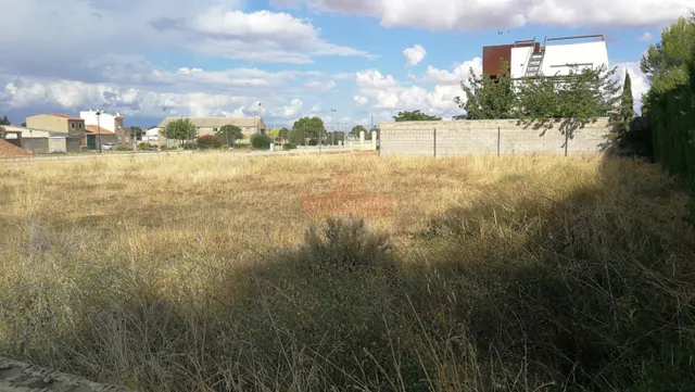 OPORTUNIDAD! SE VENDE ESPECTACULAR SOLAR DE CASI 1000 METROS - foto 5
