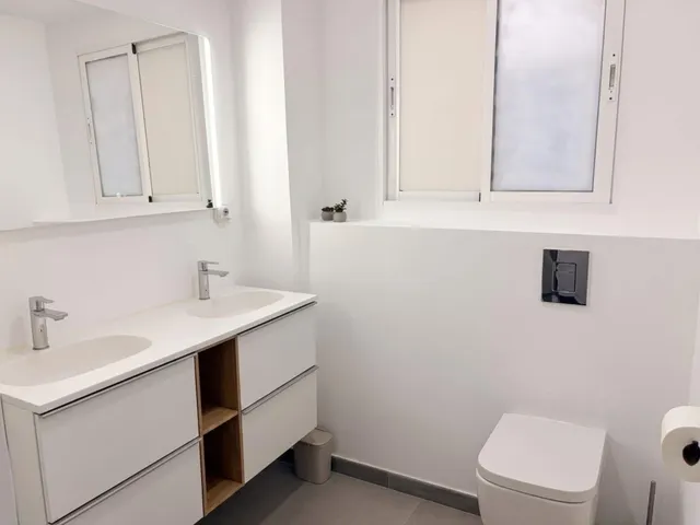 Piso en Venta Reformado 3 Dormitorios 1 Baño — 12