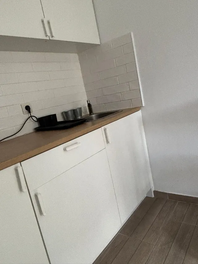 Acogedor Apartamento Reformado en Benidorm, Ideal para Inversión — 12