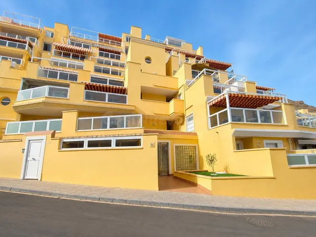 Una vivienda única por espacio, distribución y posibilidades en Aguadulce — 2