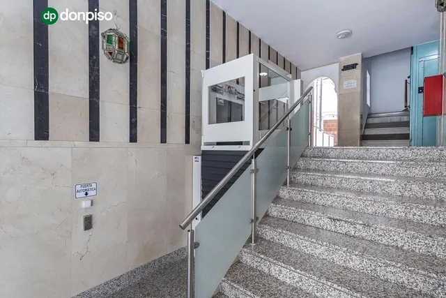 AMPLIO PISO JUNTO GRAN CAPITAN — 26