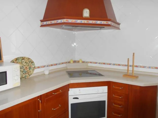 ¡Espacio para toda la familia en planta baja y con una gran terraza! — 8