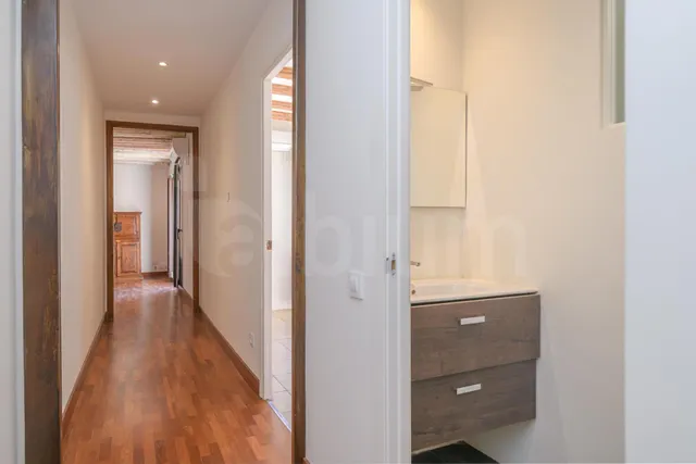 Exclusividad y versatilidad en el Gòtic: 155 m2 con doble configuración — 48