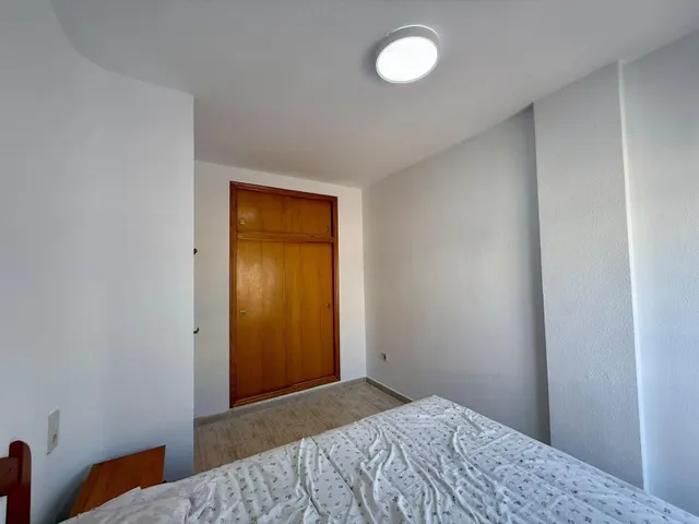 Apartamento 2 habitaciones 56m² en venta - Estacion de autobuses — 11