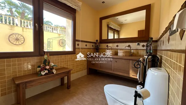 VENTA DE ESPECTACULAR CHALET DE LUJO EN ASPE, ZONA CARRETERA DE HONDON — 10