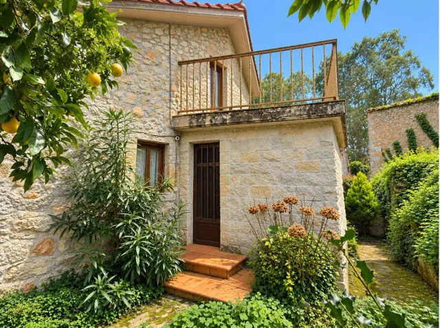 CONJUNTO DE DOS CASAS DE PIEDRA CON GRAN POTENCIAL EN PADIERNIGA (VOTO) — 27