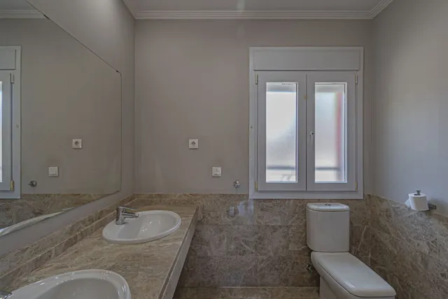 Chalet 5 habitaciones 283m² en venta - Marbella — 28