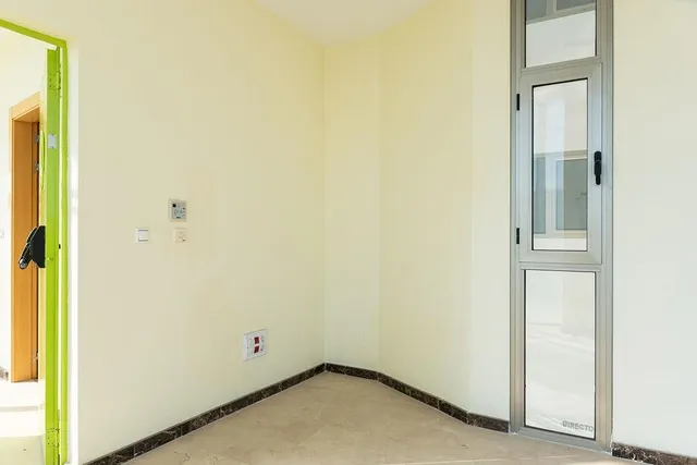Oficina en venta en Ceuti — 10