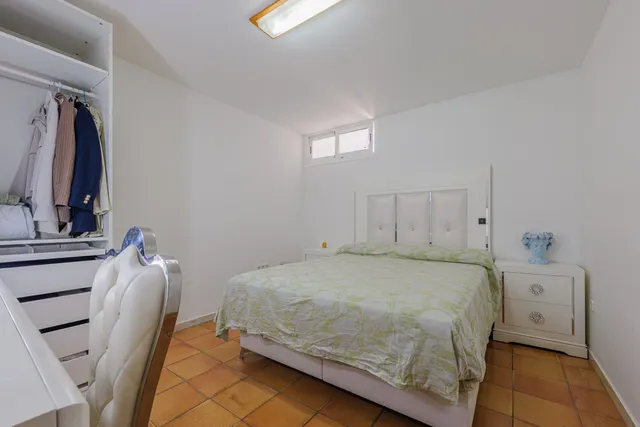 Chalet 8 habitaciones 685m² en venta - El Cortijuelo — 38