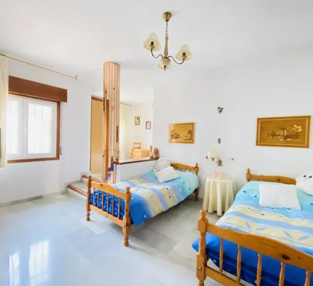 Casa-Chalet en Venta en Zubia, La Granada — 7
