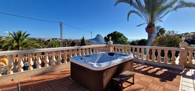 Villa con vistas espectaculares en Maryvilla, Calpe — 10