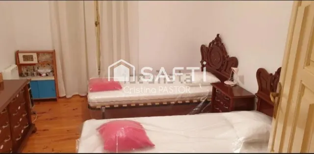 Gran casa en Santa María del Páramo, para invertir - foto 4