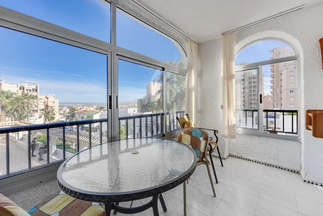 Spacious Apartment in Lomas de Mar, Torrelamata — 6