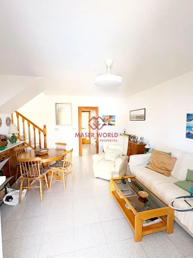 ESTUPÉNDO TRIPLEX EN PLAYA GRANDE A 500M DE LA PLAYA - foto 3