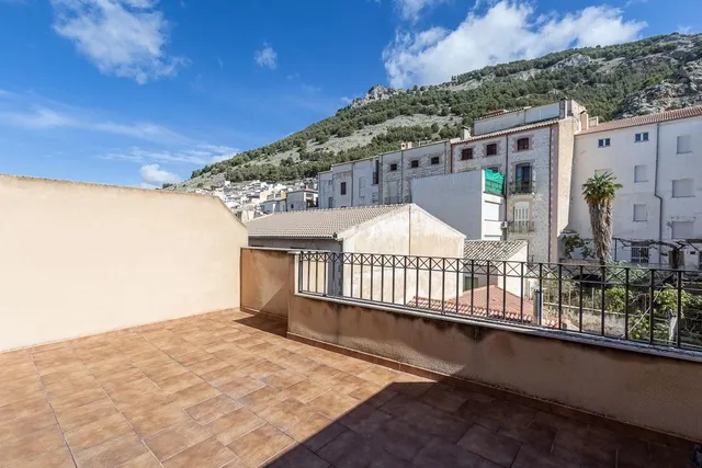 Unifamiliar en Torres de Jaén — 30