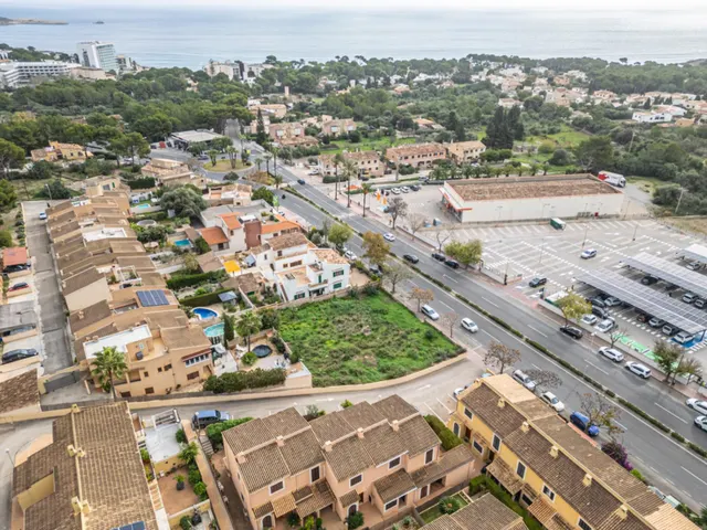 Solar Urbano para construir 6 adosados en Cala Ratjada en Avenida Juan Carlos I — 12