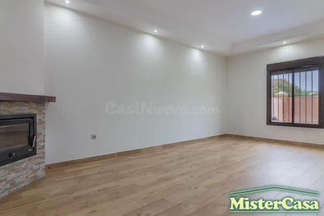 EXCLUSIVA ZONA NORTE, 1 sola planta, tres dormitorios con PI - foto 5