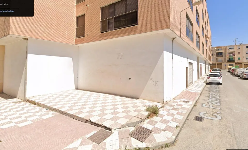 MAGNIFICO LOCAL COMERCIAL EN ADRA