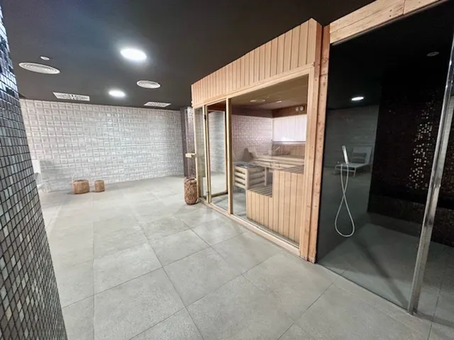 Apartamento 2 habitaciones 75m² en venta - Centro — 36