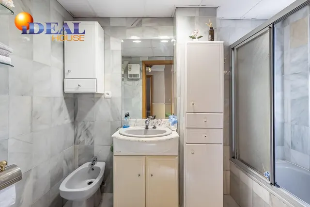 VIVIENDA con encanto en PALACIO DE DEPORTES — 23