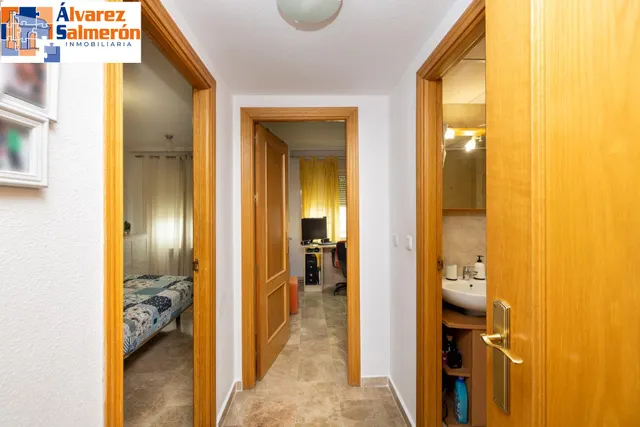 Piso de dos dormitorios en Sanders, en urbanización privada con piscina, pistas de padel, plaza de garaje y trastero — 17