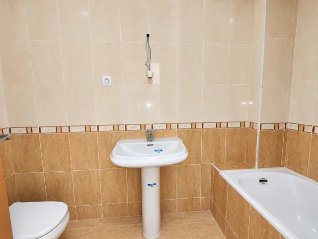 ¡DOS PISOS POR EL PRECIO DE UNO EN LA RÀPITA! UNA OPORTUNIDAD CON MÚLTIPLES POSIBILIDADES — 11
