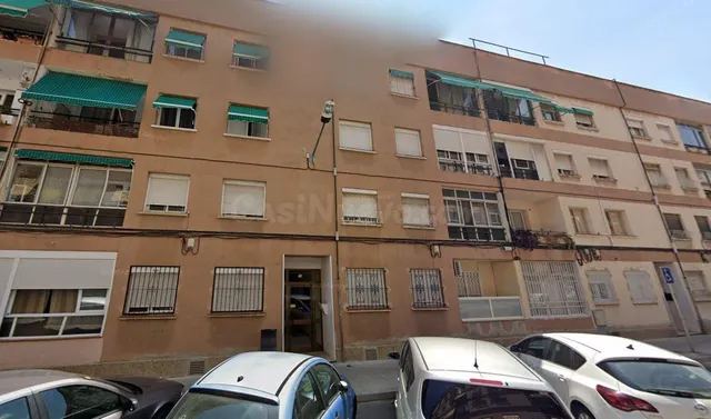 Se vende Piso OKUPA en Calle Monestir de Ripoll 10 de Reus (