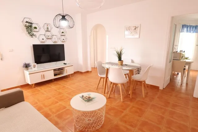 Apartamento 2 dormitorios en Campoamor. De Temporada — 2
