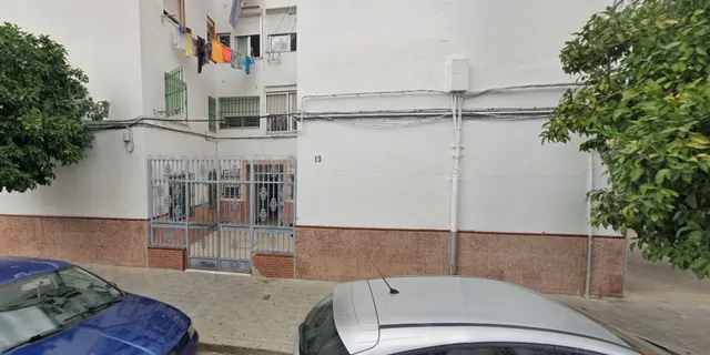 Venta piso en Sevilla — 3
