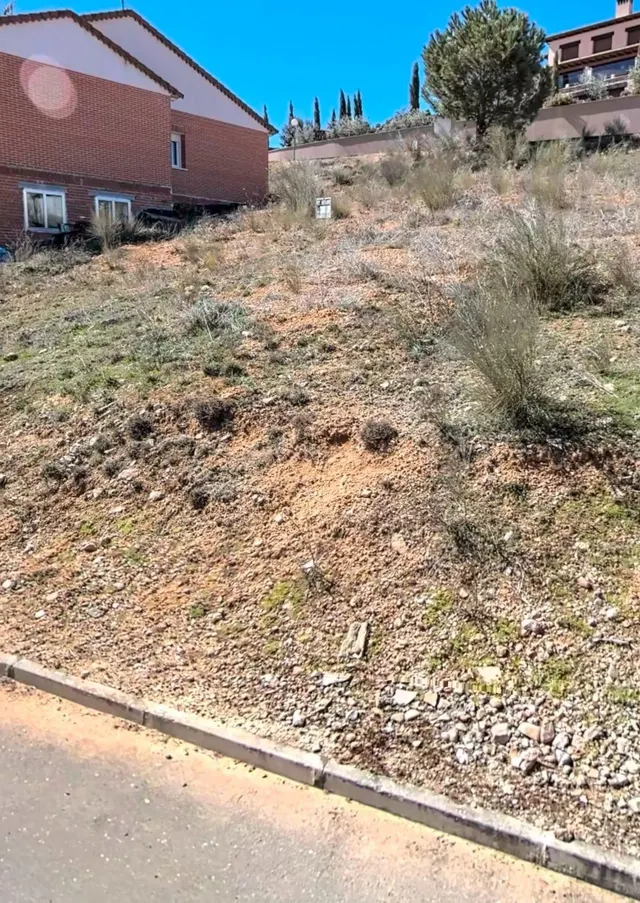 INMOBILIARIA ARBETETA VENDE TERRENO URBANO DE 552M2 EN ESPIN - foto 4
