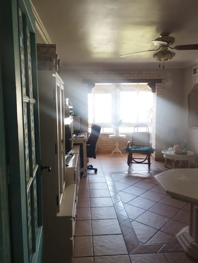 Se vende piso en Puerto Real , zona rio san pedro — 29