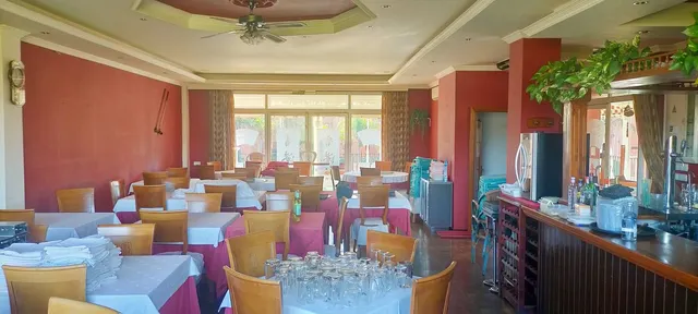 Restaurante 155m² en venta - Costa Del Sol — 8