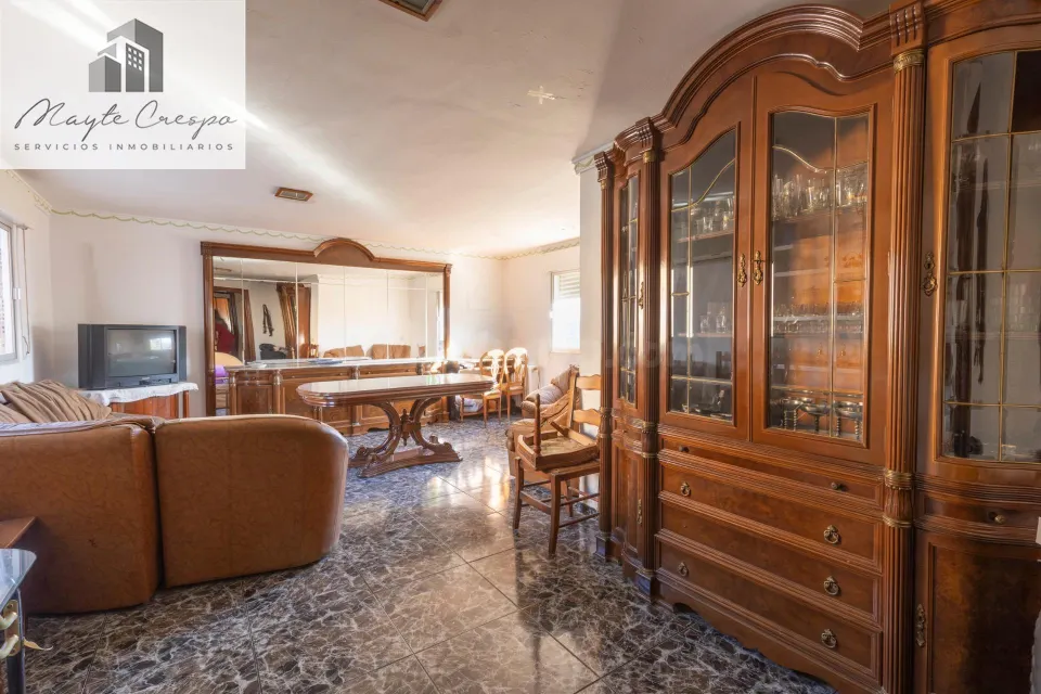 ✨ ¡NUEVA OPORTUNIDAD CON VISTAS INCREÍBLES A GRANADA! ✨