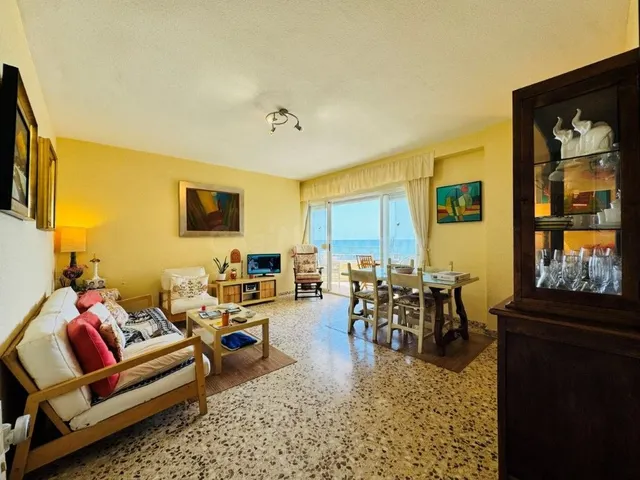 Apartamento con Vistas al Mar, plaza de garaje en La Mata (Costa Blanca) — 2