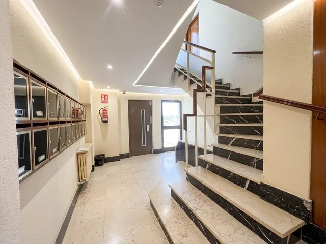 Piso luminoso en calle Constancia 36 — 18