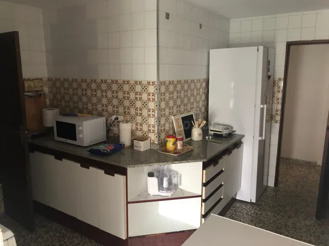 ¡Amplia vivienda exterior con ascensor en Zona Torneo! — 4