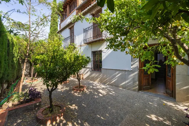EXCLUSIVA FINCA CON 30.000 m2 DE SUELO URBANIZABLE EN OGÍJARES (GRANADA) – VIVIENDA, PISCINA Y GRAN POTENCIAL DE INVERSIÓN — 21