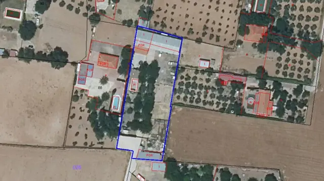 Venta de parcela con Casa de Campo en Miguelturra, Ciudad Re