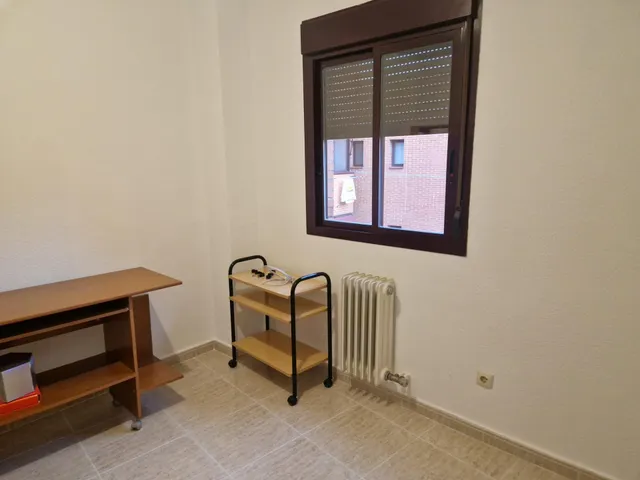 AOC VENDE EXPECTACULAR PISO DE 3 habitaciones, GARAJE Y PISCINA, EN UNA ZONA PRIVILEGIADA DE MÓSTOLES — 19