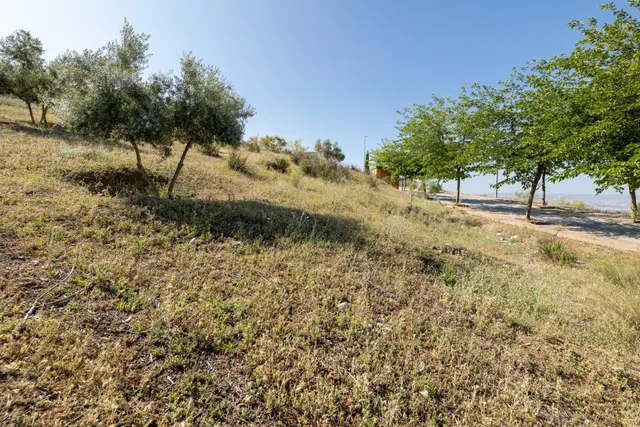 Terreno urbano en Alfacar, perfecto para inversionistas — 14