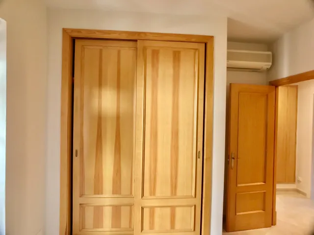 Acogedor apartamento con terraza y piscina comunitaria — 19