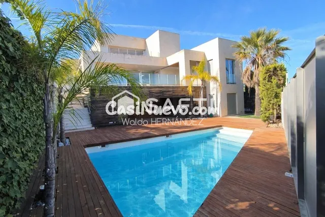 VILLA DE LUJO EN LA EXCLUSIVA ZONA RESIDENCIAL "MIRADOR DE A