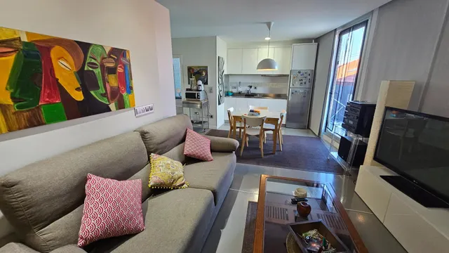 EXCLUSIVA PROPIEDAD CON PISCINA, ASCENSOR Y GRAN GARAJE EN CULLEREDO — 18