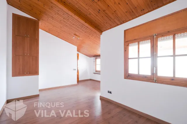 Casa unifamiliar en el centro de Sant Feliu de Codines — 3