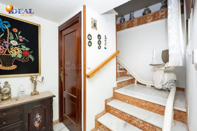 Casa 4 habitaciones 269m² en venta - Andalucia - foto 4