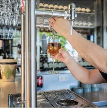 Restaurante totalmente equipado, nuevo, en venta en Platja d - foto 3