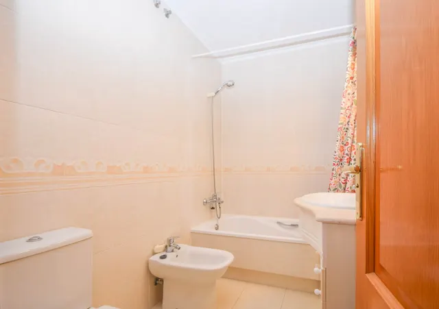 Apartamento de diseño en a corveira, Culleredo — 14