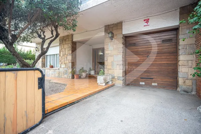 CASA A 3 VENTS AL CENTRE DE MATADEPERA — 4