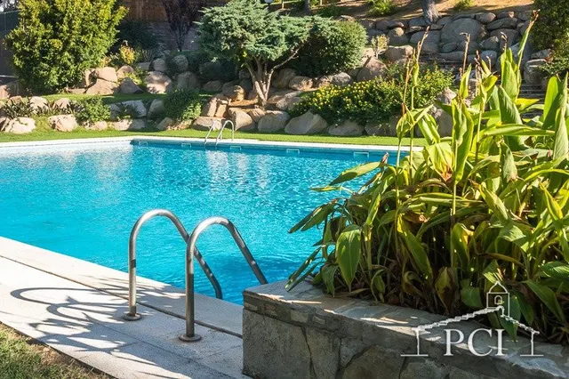 Apartamento en 4" planta con bonitas vistas a montaña/Ascens - foto 5